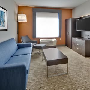 King Room Hearing Accessible